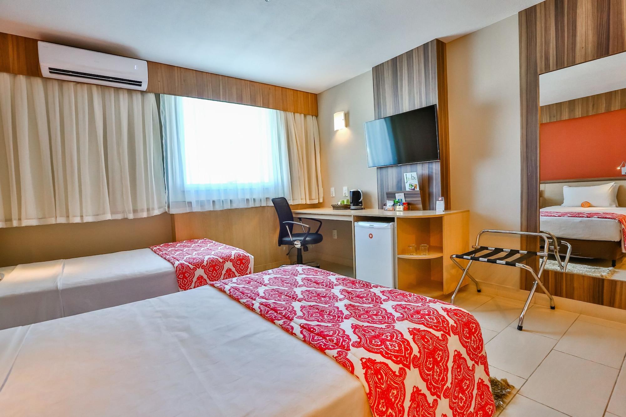 Comfort Hotel Campos Dos Goytacazes Exterior photo