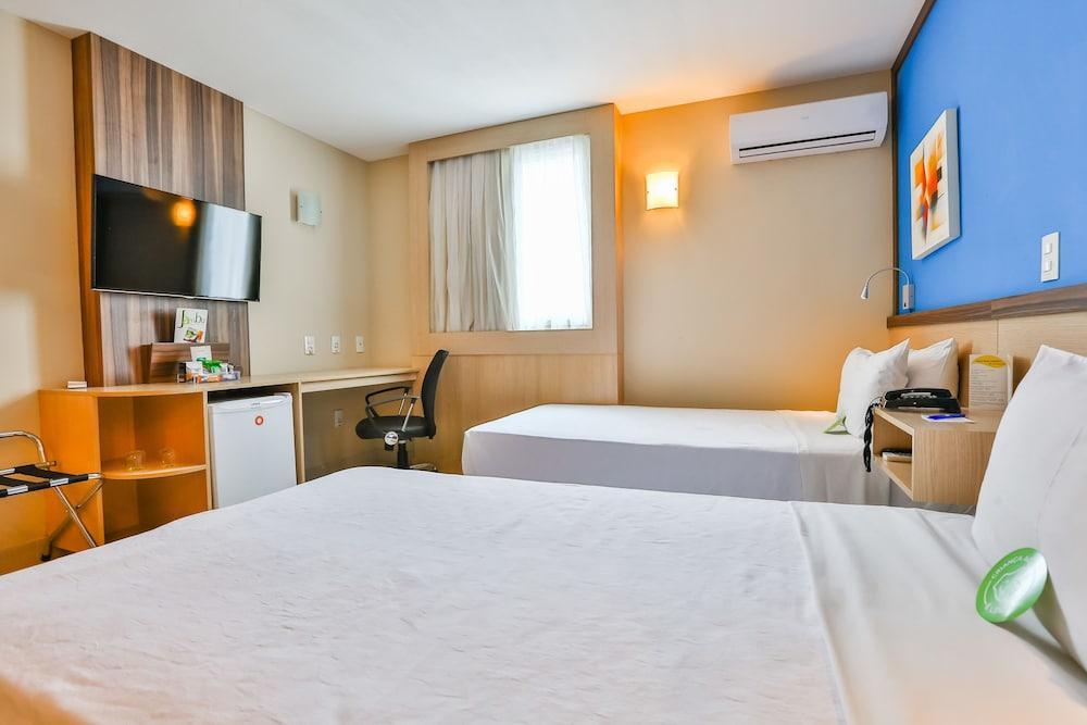 Comfort Hotel Campos Dos Goytacazes Exterior photo