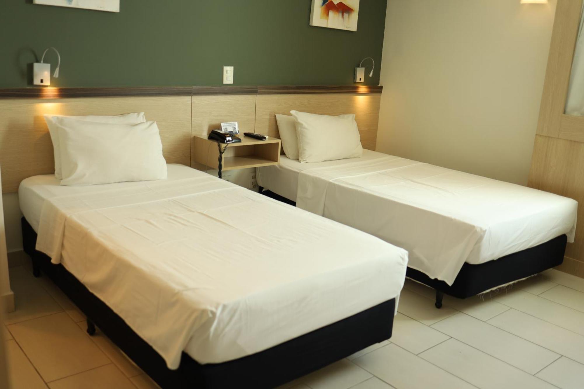 Comfort Hotel Campos Dos Goytacazes Exterior photo