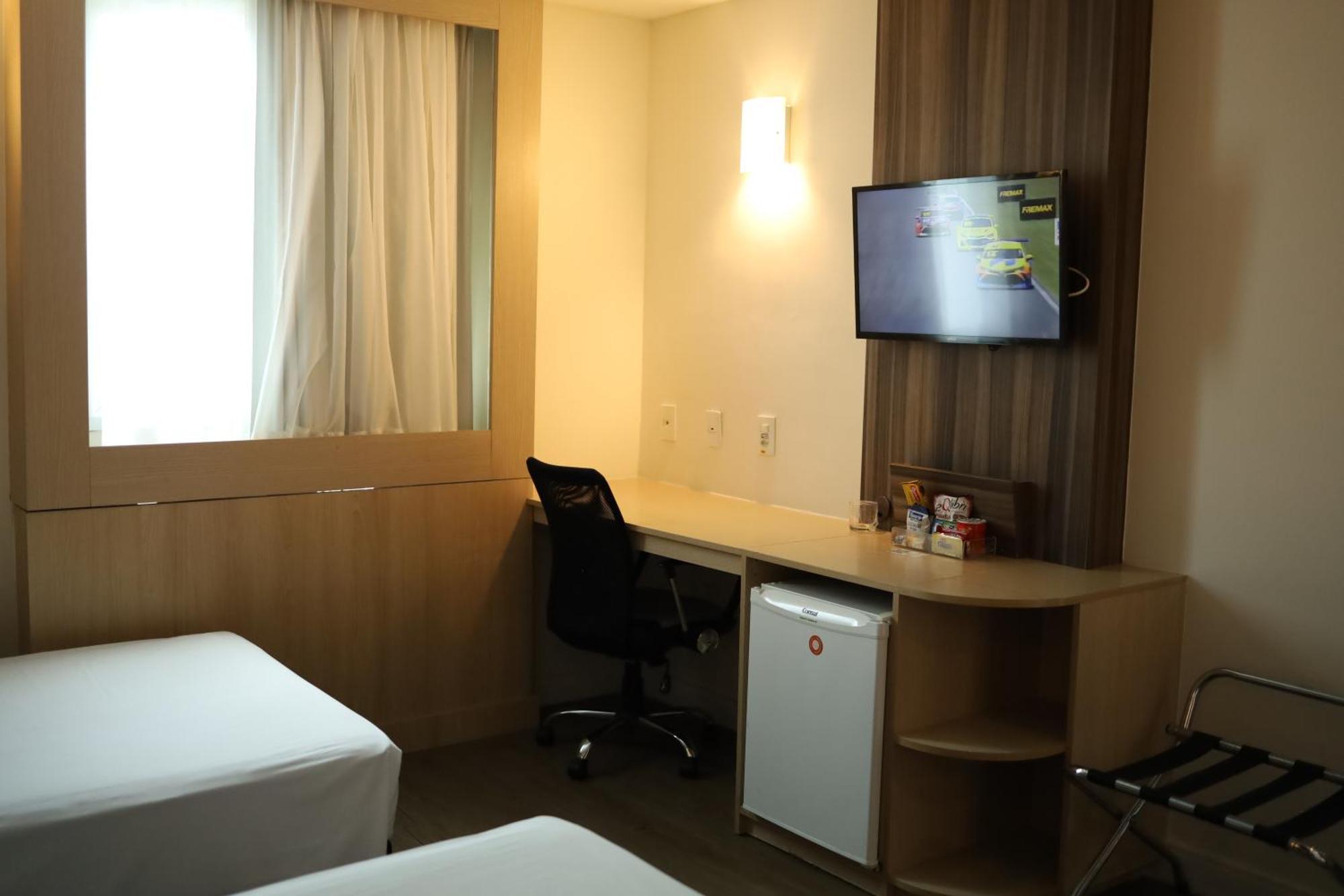 Comfort Hotel Campos Dos Goytacazes Exterior photo